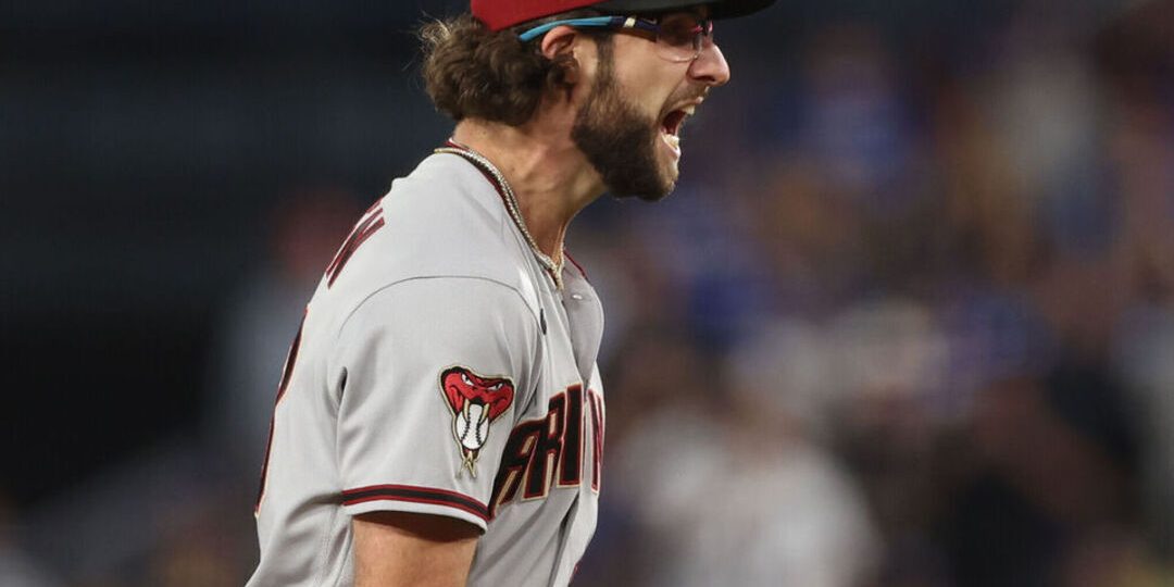 D-Backs push Dodgers to brink of elimination with Game 2 victory